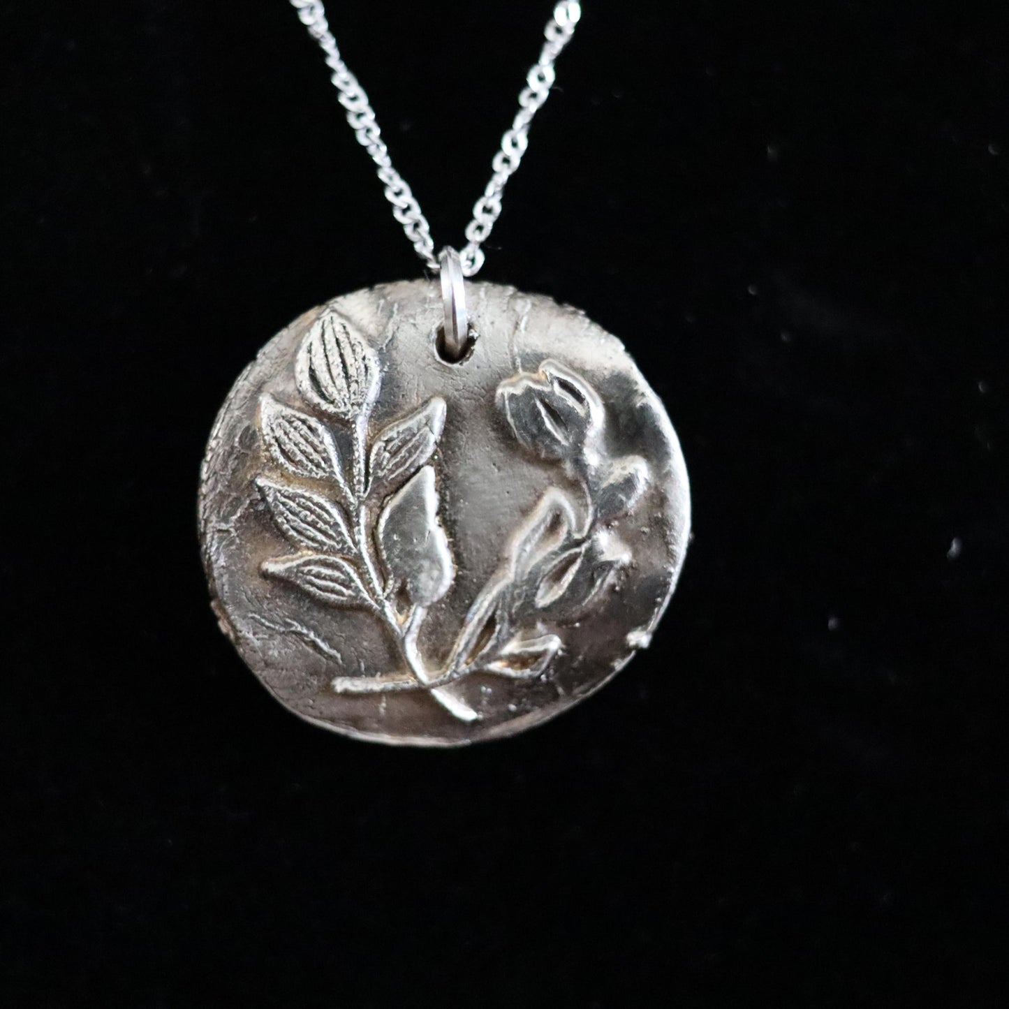 Fine Silver Floral Pendant .999