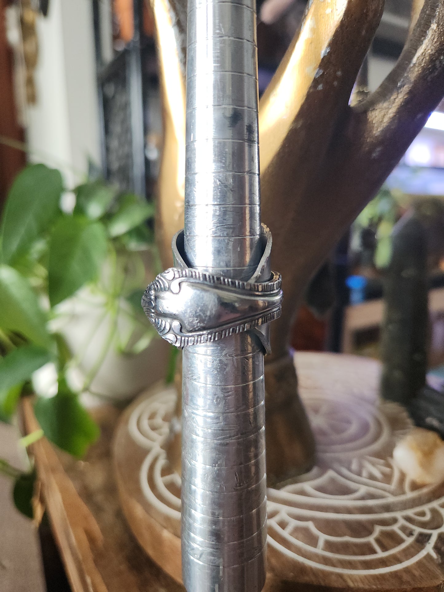 Stainless Steel Spoon Ring Shield • Upcycled Spoon Ring • Hypoallergenic Ring • Unisex Gift Handcrafted Spoon Ring • size 8.5