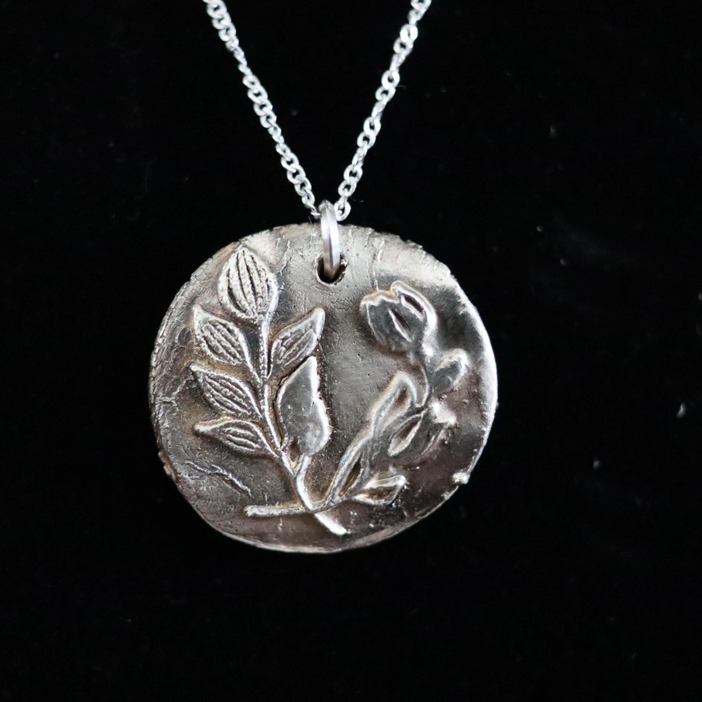 Fine Silver Floral Pendant .999