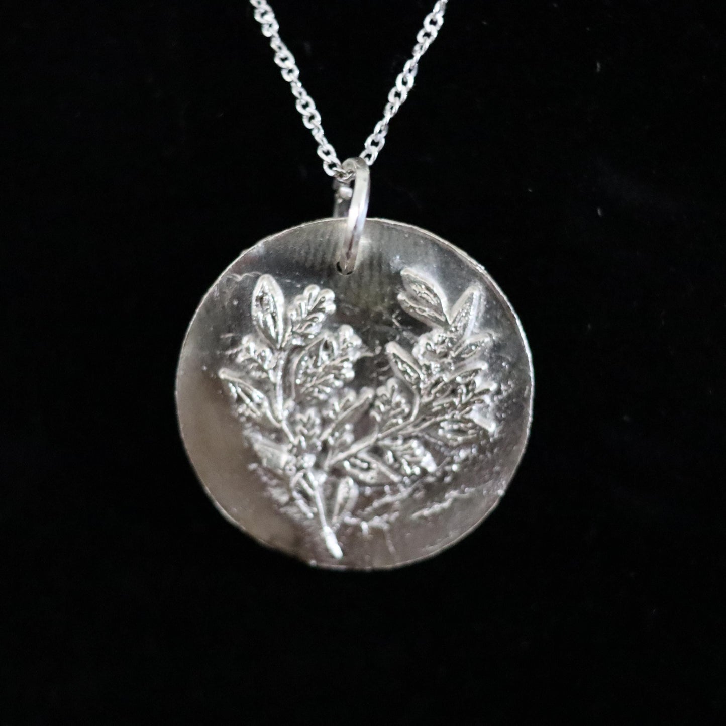 Fine Silver Floral Pendant .999