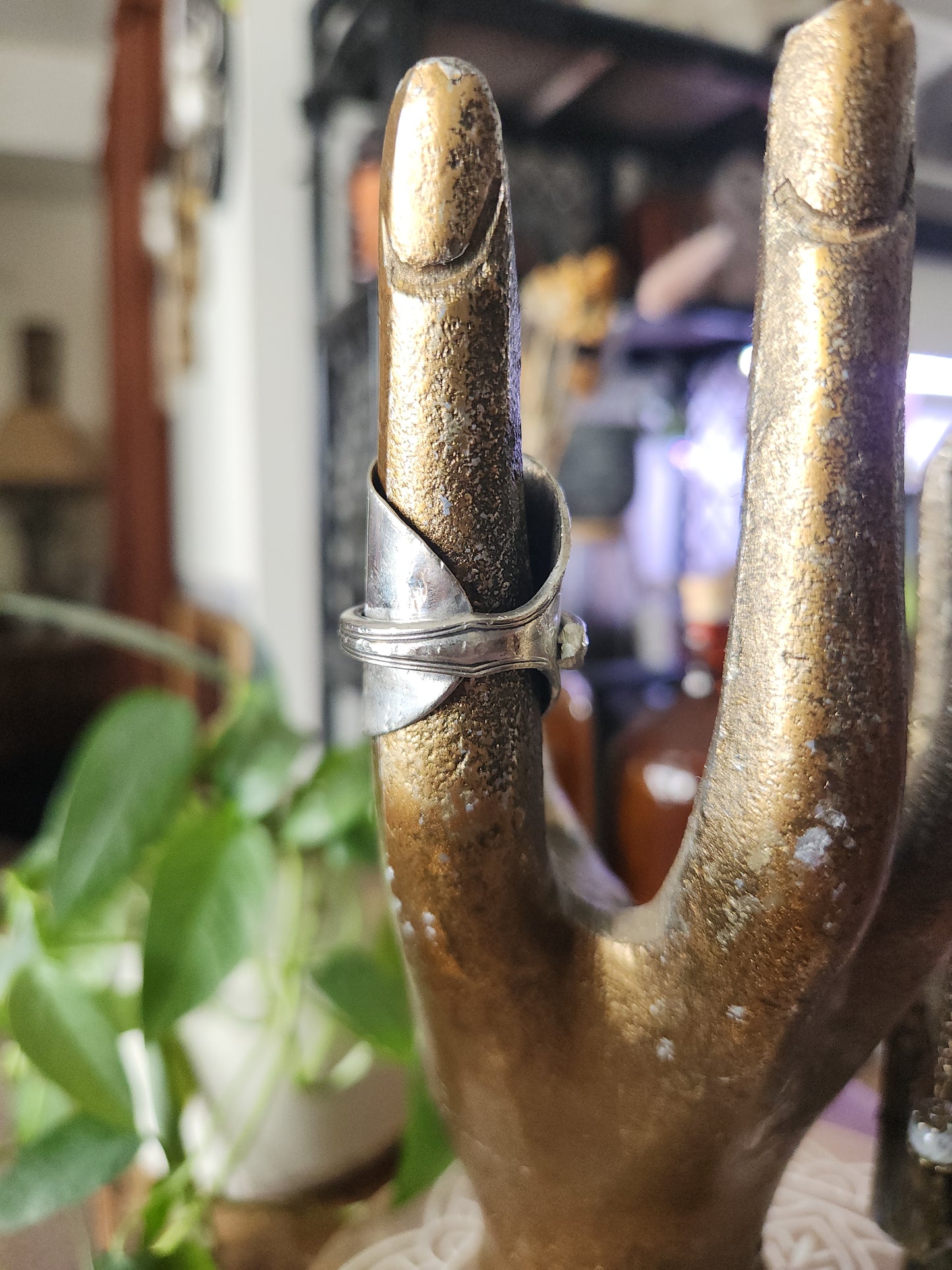 Silver Plated Spoon Ring Shield• Upcycled Spoon Ring • Vintage Silver Spoon Ring •Unisex Gifts • size 7