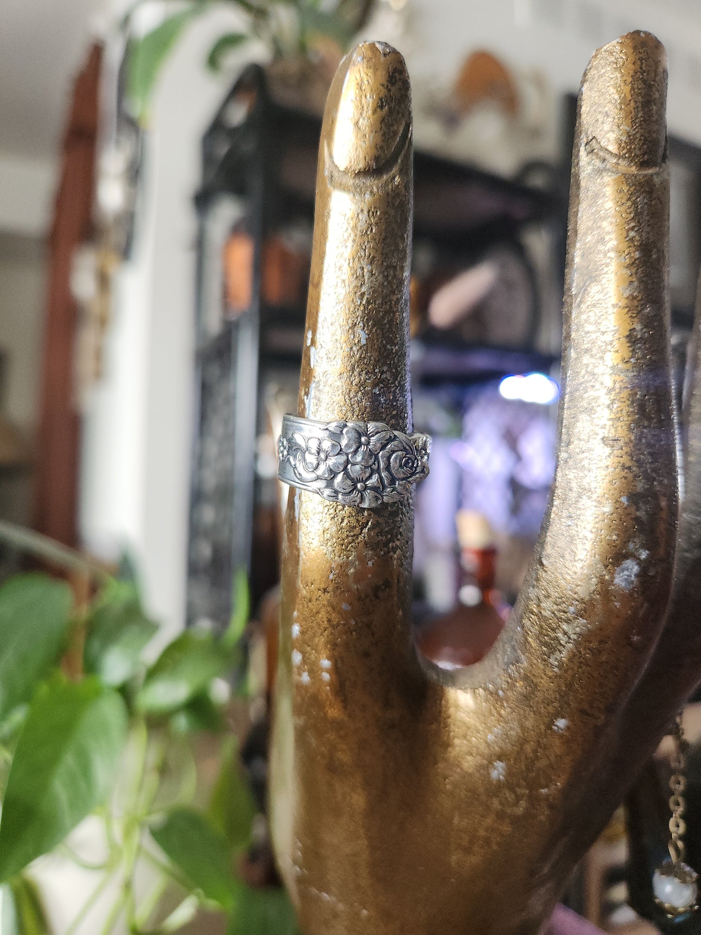 Silver Plated Spoon Ring Band • Upcycled Spoon Ring • Vintage Silver Spoon Ring •Unisex Gifts • size 7