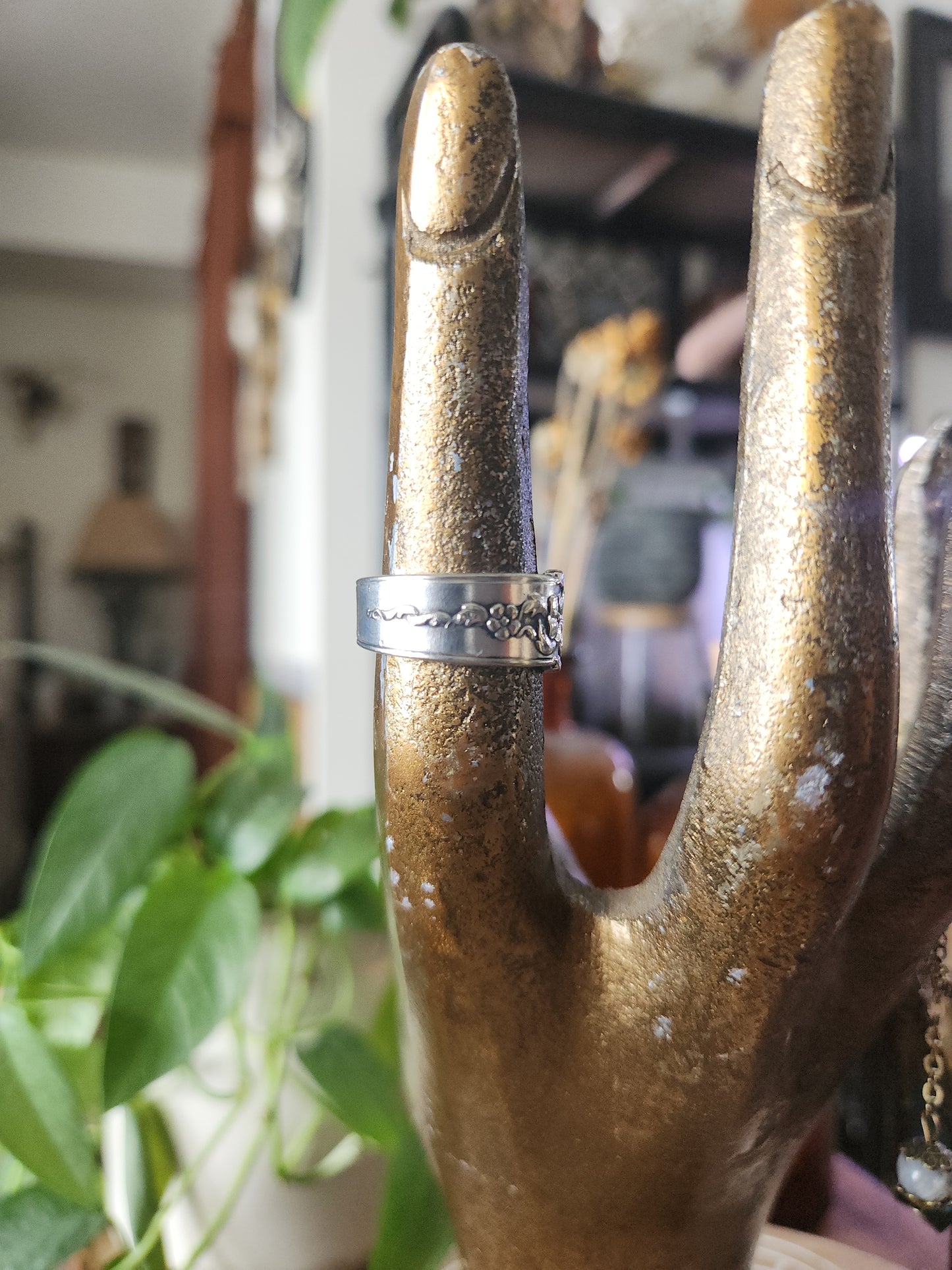 Silver Plated Spoon Ring Band • Upcycled Spoon Ring • Vintage Silver Spoon Ring •Unisex Gifts • size 7
