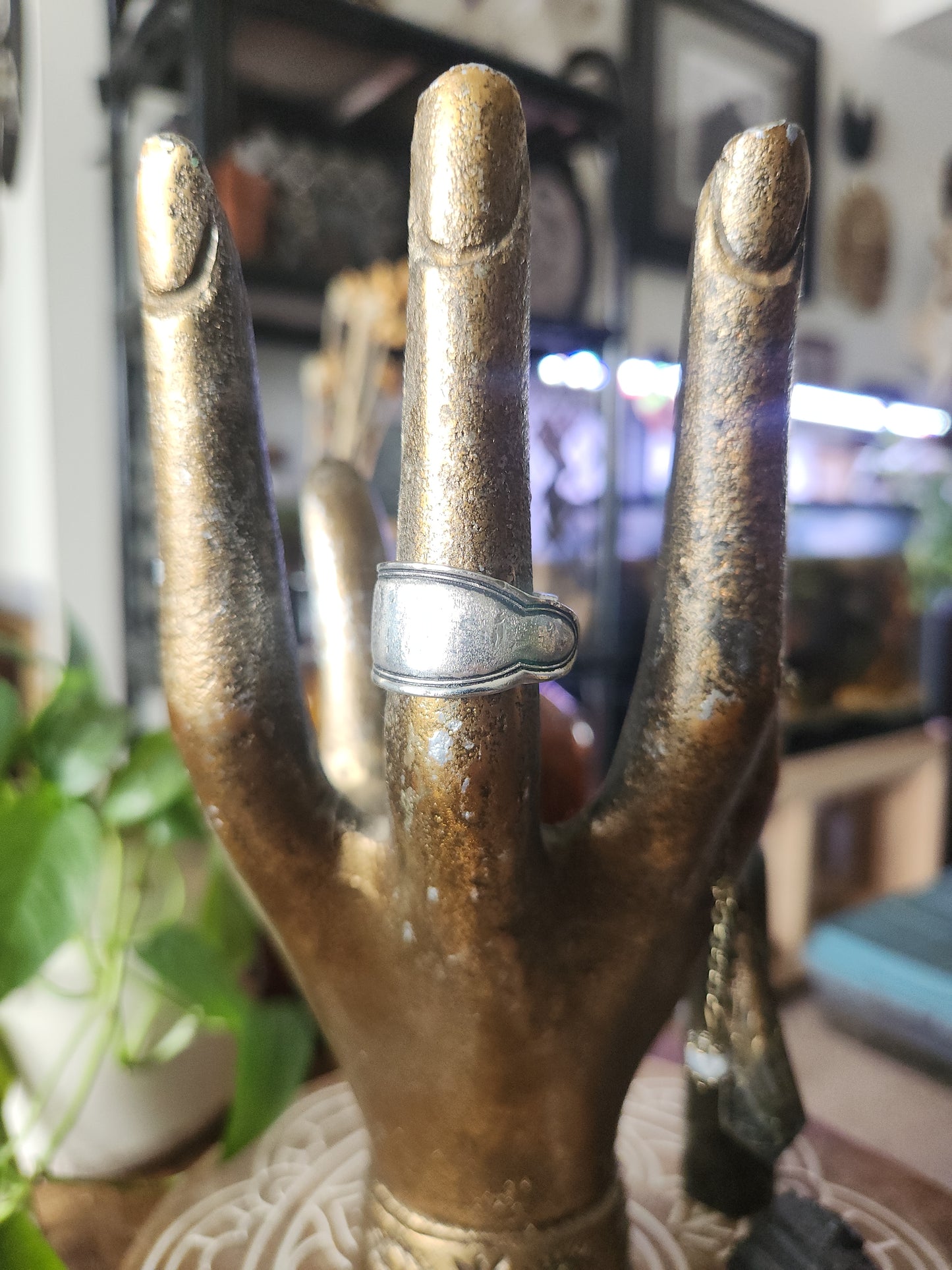 Silver Plated Spoon Ring Band • Upcycled Spoon Ring • Vintage Silver Spoon Ring •Unisex Gifts • size 6.5