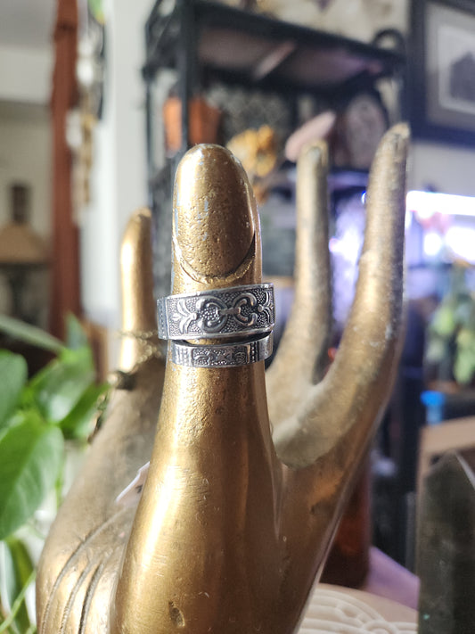 Stainless Steel Spoon Ring Band • Upcycled Spoon Ring • Hypoallergenic Ring • Unisex Gift Handcrafted Spoon Ring • size 9.5
