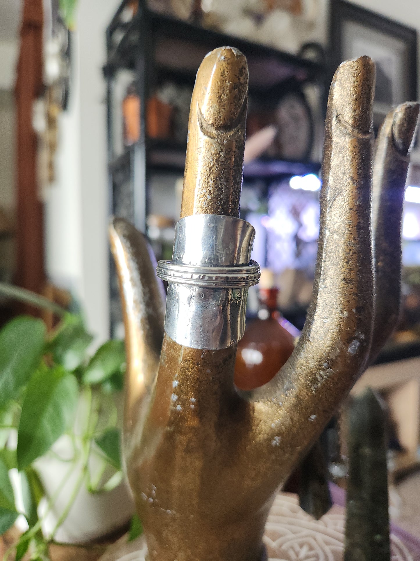 Silver Plated Spoon Ring Shield• Upcycled Spoon Ring • Vintage Silver Spoon Ring •Unisex Gifts • size 8