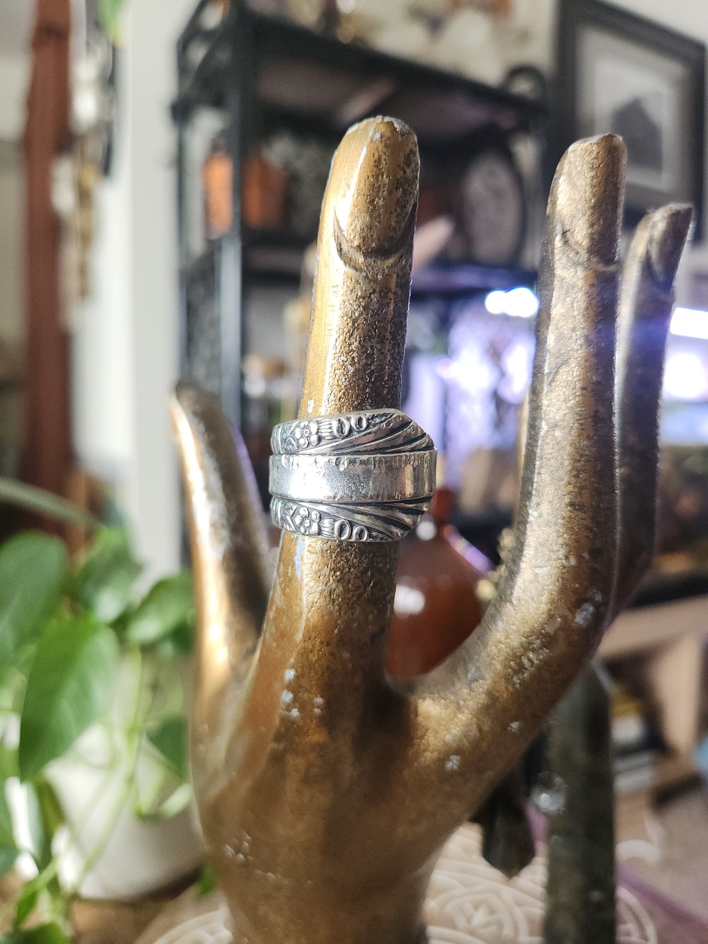 Silver Plated Spoon Ring Band • Upcycled Spoon Ring • Vintage Silver Spoon Ring •Unisex Gifts • size 7
