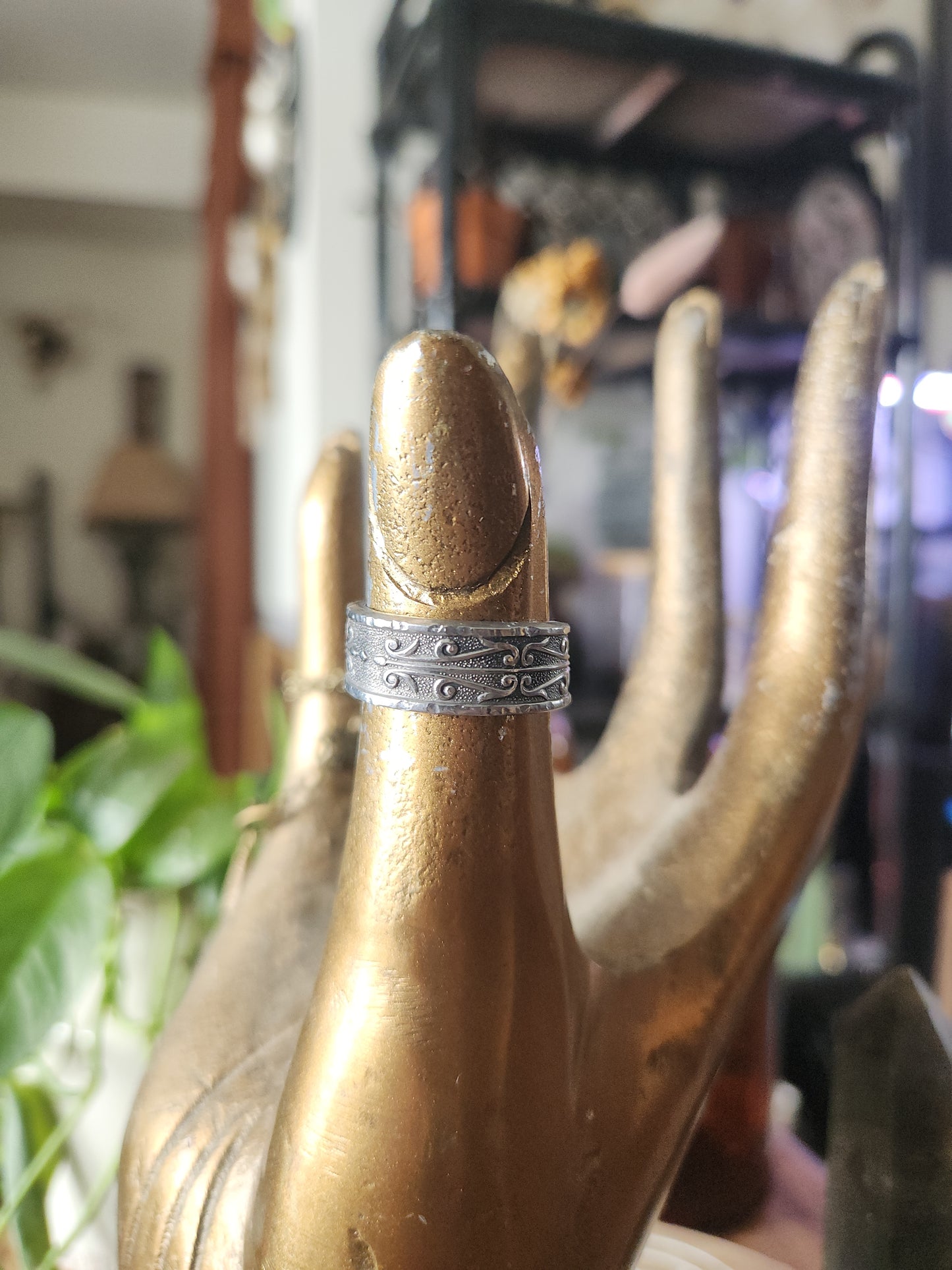 Stainless Steel Thumb Shield • Upcycled Spoon Ring • Hypoallergenic Ring • Unisex Gift Handcrafted Spoon Ring • size 8.5