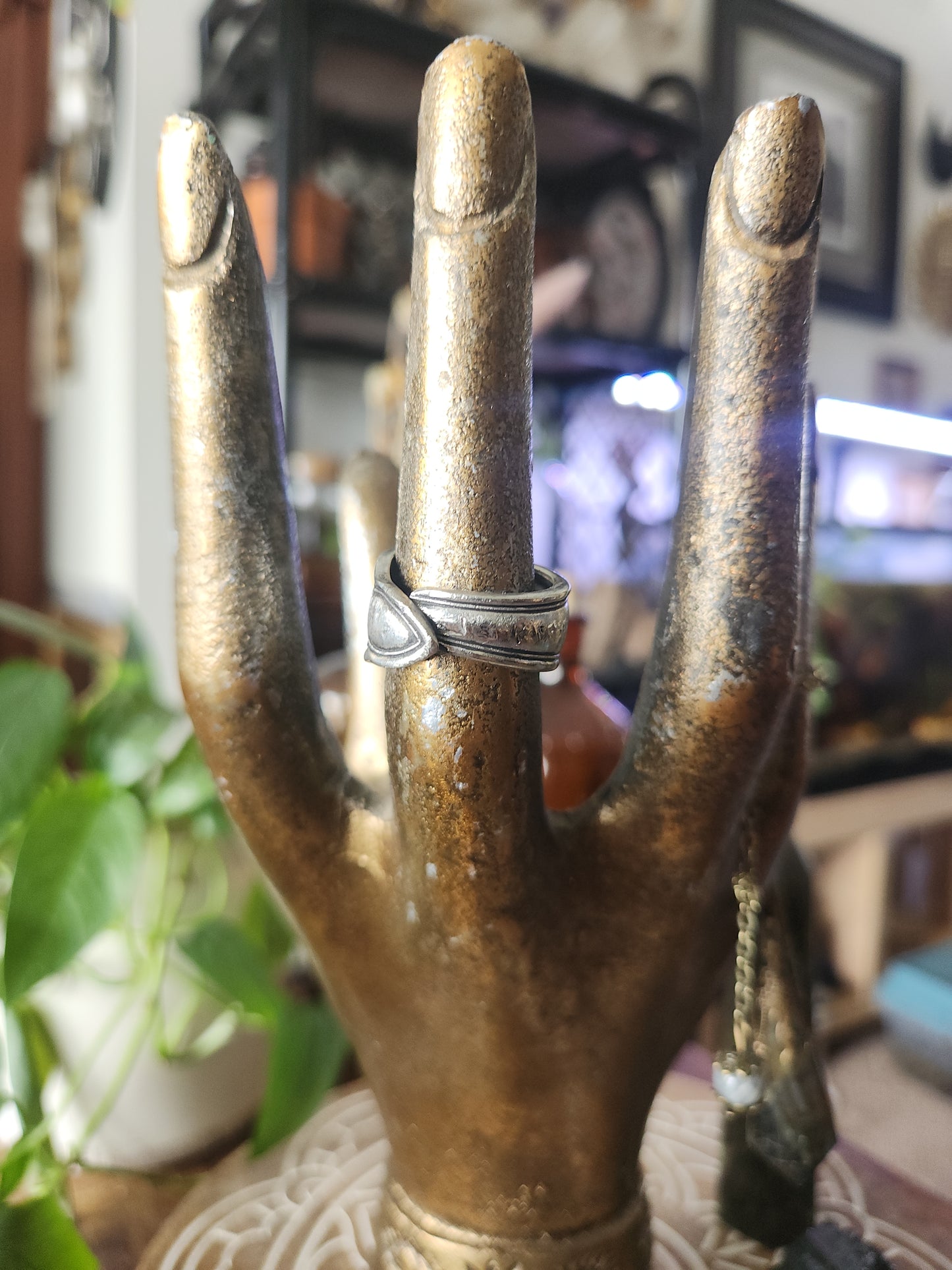 Silver Plated Spoon Ring Band • Upcycled Spoon Ring • Vintage Silver Spoon Ring •Unisex Gifts • size 6.5